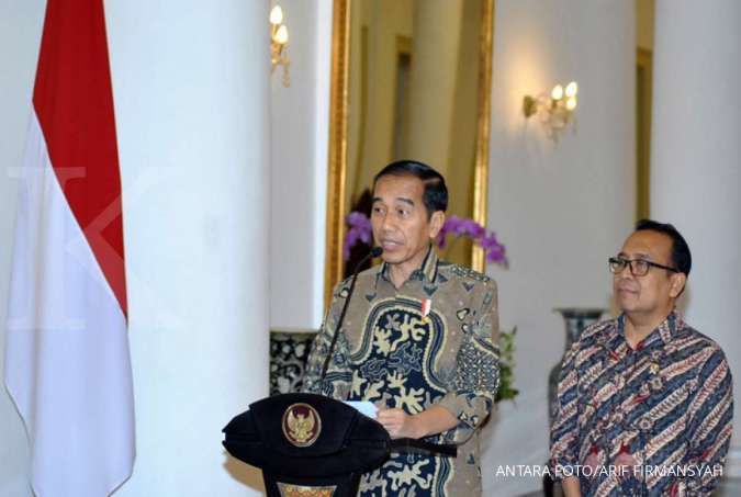 Ditanya penangkapan aktivis, Jokowi bungkam, Pratikno jawab singkat