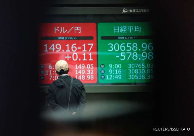 Asia Stocks Gain as Lower Bond Yields Buoy Tech; Oil Sags