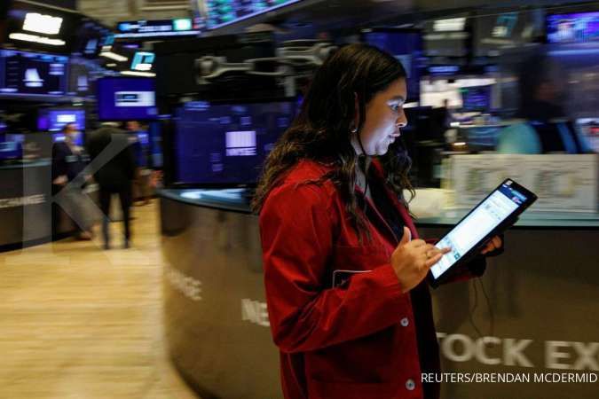 Wall Street memasuki masa-masa koreksi setelah terus rekor