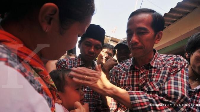 Tabuh gendang sambut kedatangan Jokowi