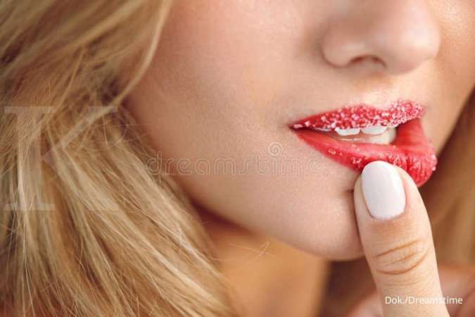 cara memerahkan bibir