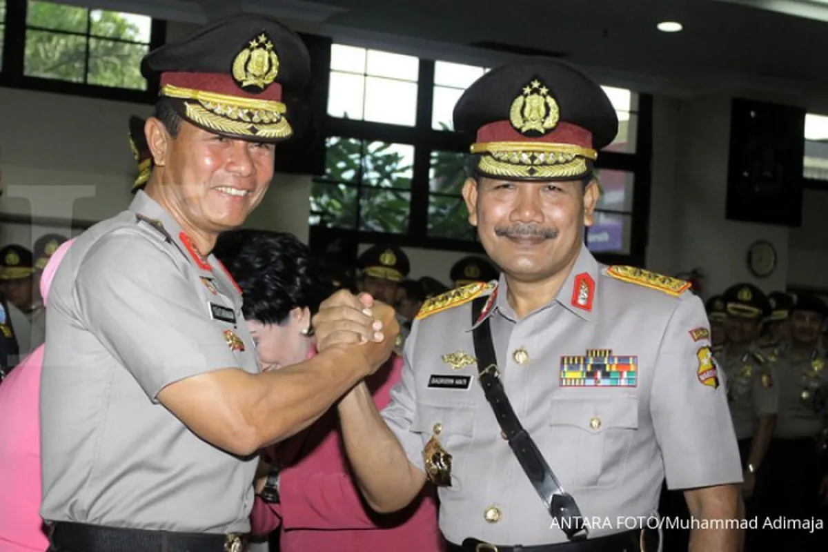 Kapolri tolak permintaan bawa paksa Boediono