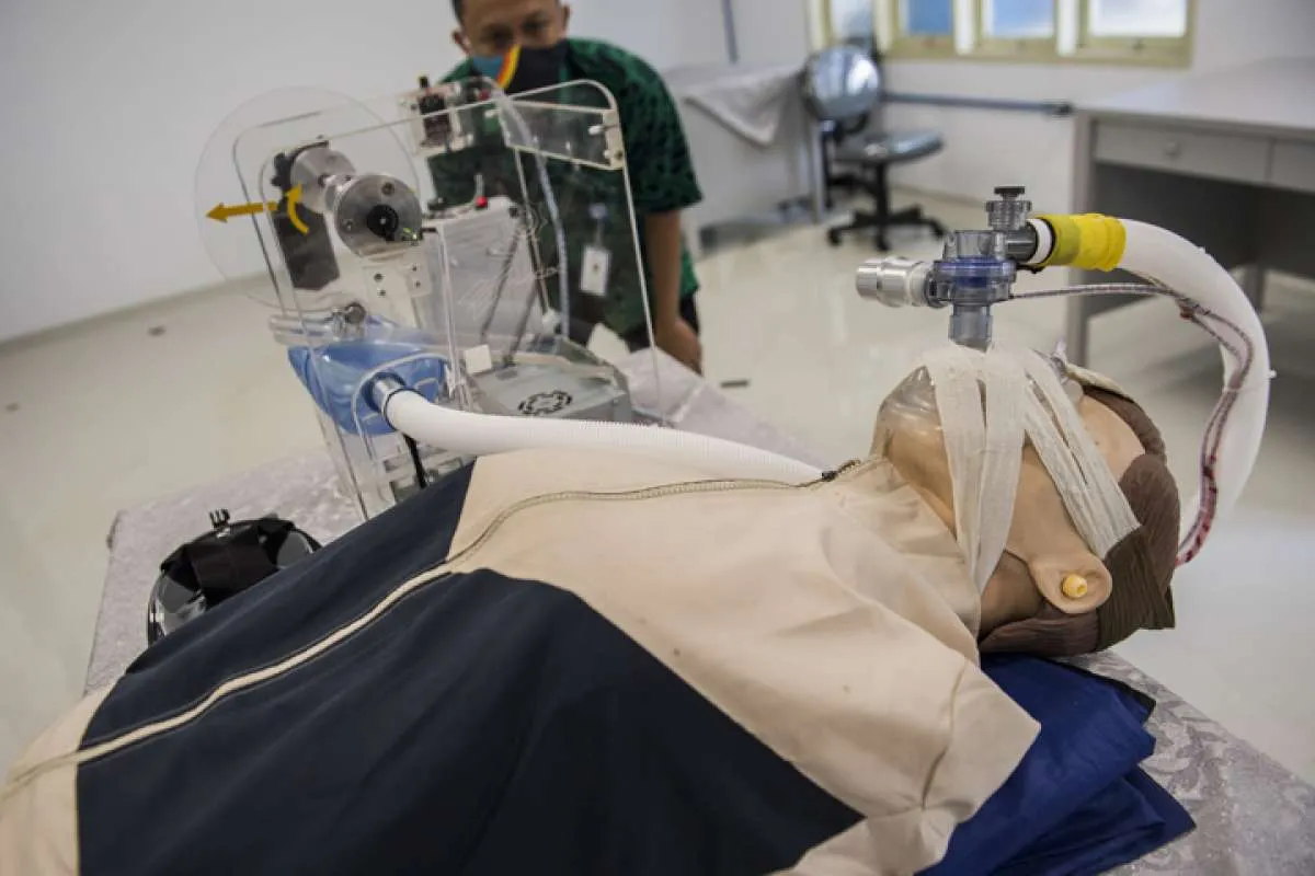 Menristek targetkan ventilator buatan dalam negeri siap diproduksi minggu depan