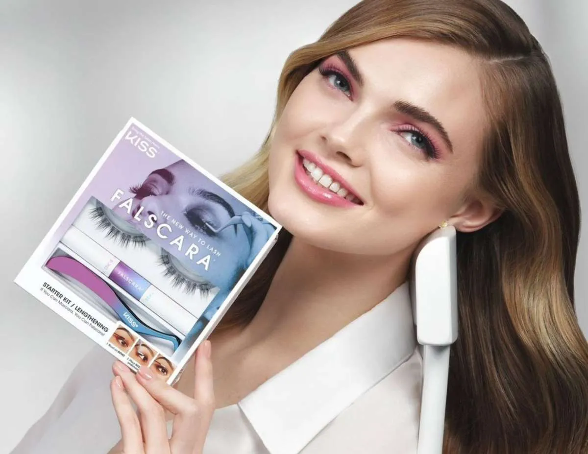 Eyelash Extension di Rumah, Falscara Resmi Tersedia di Indonesia
