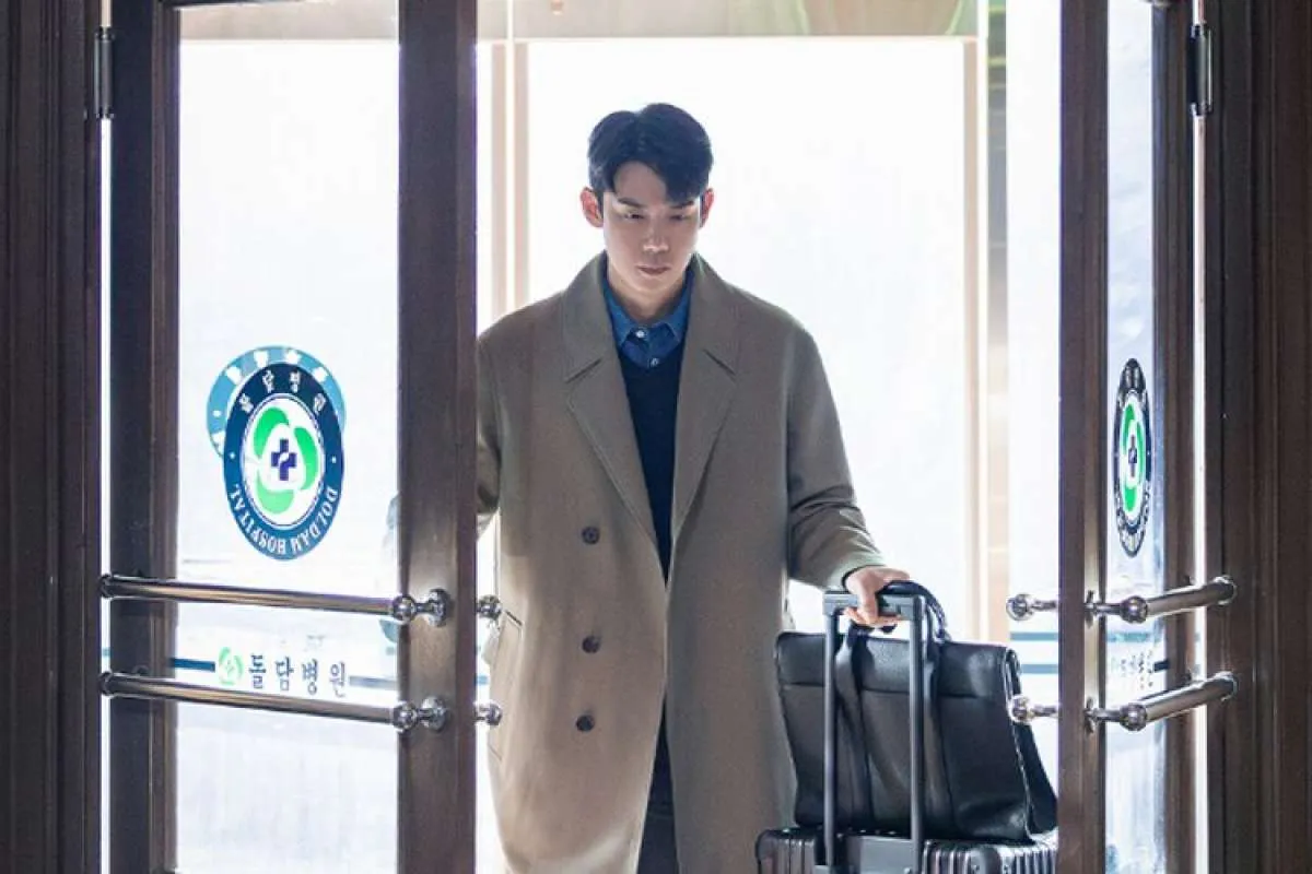 Muncul Lagi di Dr. Romantic 3, Ini 6 Drakor Populer Yoo Yeon Seok