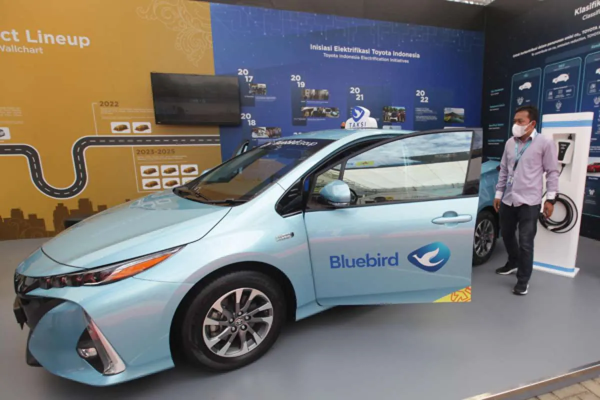Genjot Armada Listrik, Blue Bird Rogoh Investasi Empat Kali Lipat