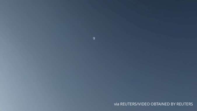 Empat Orang Terluka akibat Serangan Rudal Iran di Bandara Dubai