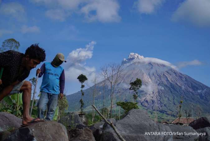 Ada 3 Gunung Berstatus Level 3 Siaga, Terbaru Erupsi Gunung Semeru Selasa (19/5)