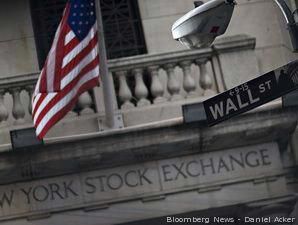 Warga AS Pembayar Pajak Ingin Bonus Wall Street Dihilangkan