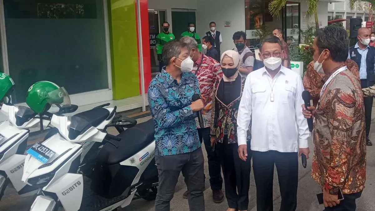 Menteri ESDM Ajak Seluruh Pelaku Usaha Terlibat Dorong Kendaraan Listrik