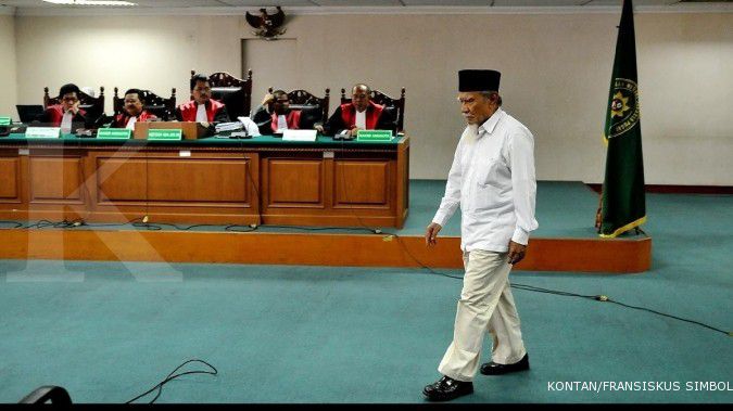 Selain tunjangan, hakim juga dapat fasilitas lain