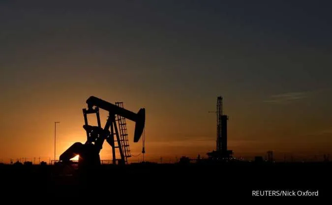 Oil Dips Ahead of Fed Rate Decision