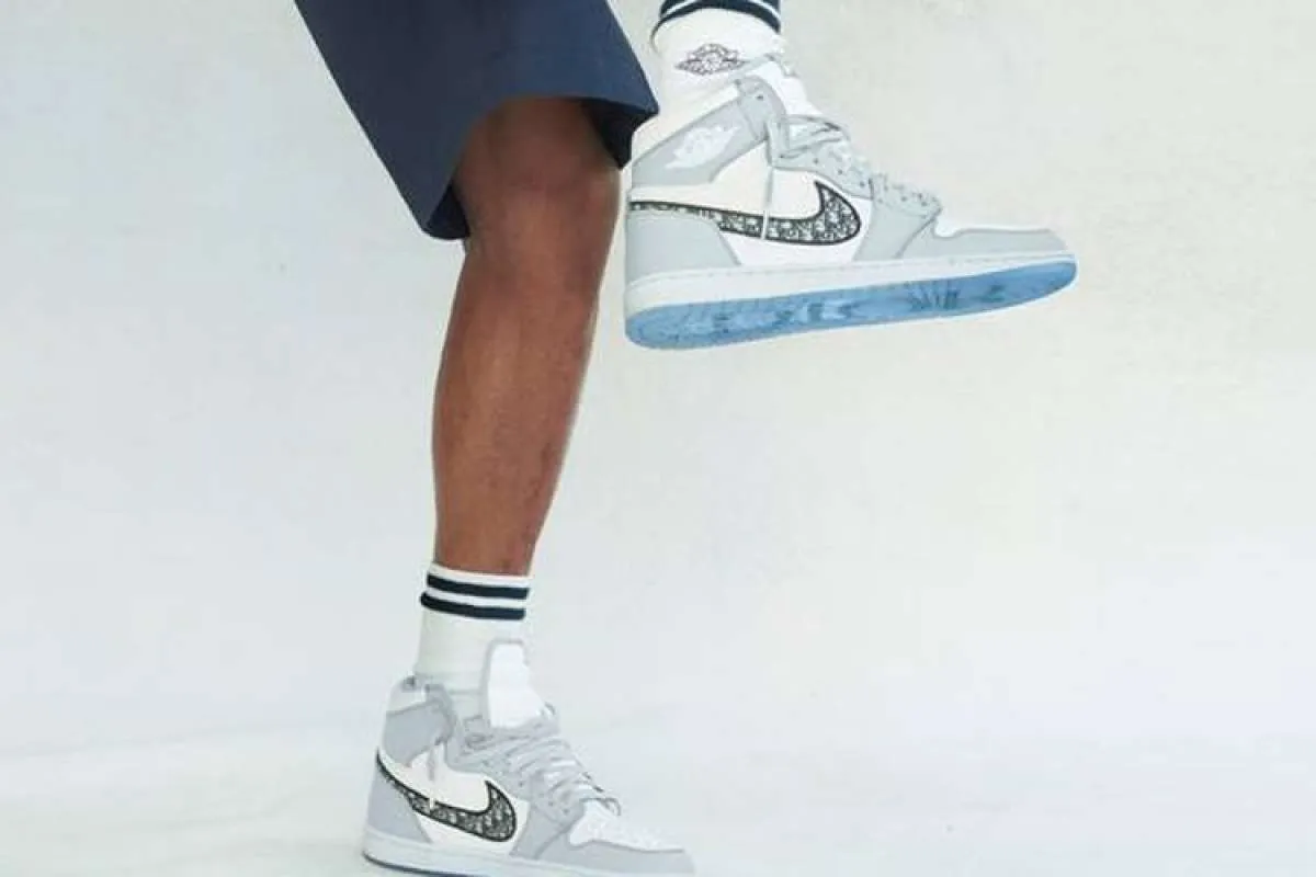 Air Jordan 1 x Dior hanya dirilis 8.500 pasang