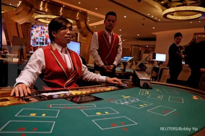 Macau's May Casino Revenue Soars 366% on Visitor Influx