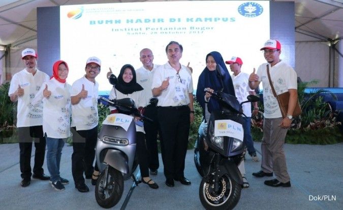 PLN berikan bantuan Rp 600 juta ke kampus di Bogor