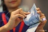 OJK Limpahkan Tersangka Kasus Dugaan Tindak Pidana Perbankan BPR DCN ke Jaksa