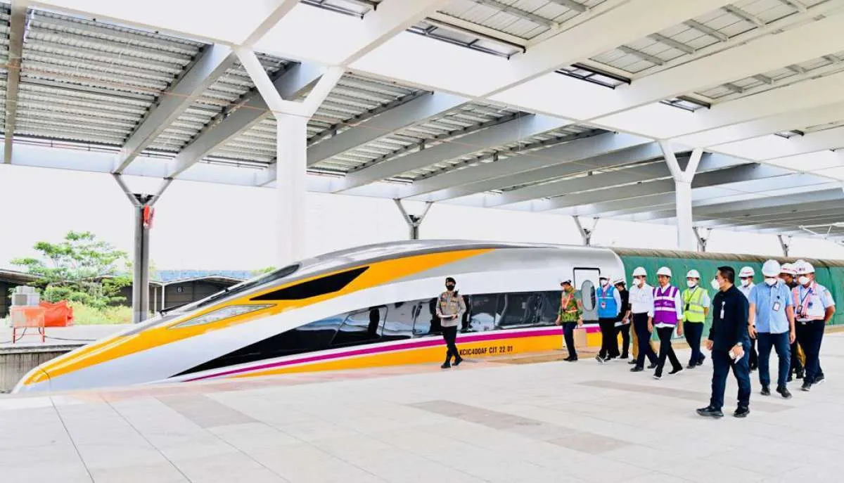 Jokowi Bicara Soal Rencana Xi Jinping Tinjau Kereta Cepat Jakarta-Bandung