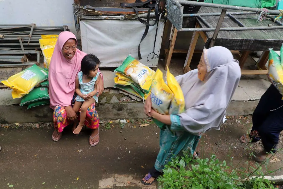 Masyarakat Kelas Menengah Rentan Jatuh Miskin, Imbas Kenaikan Harga Pangan