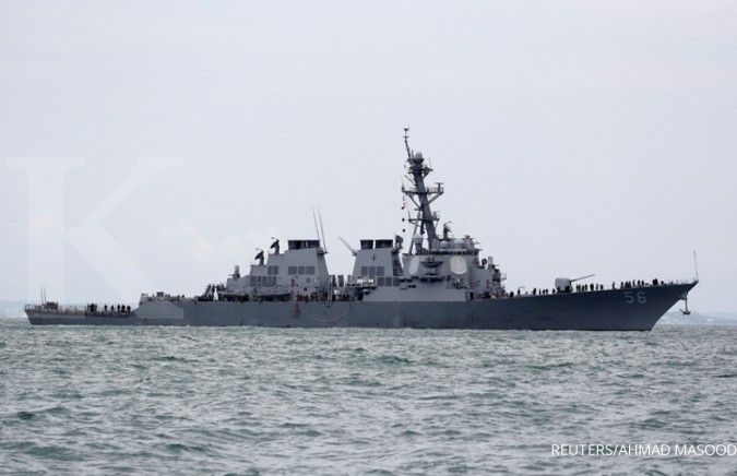 Kapal perusak peluru kendali AS berlayar di Selat Taiwan, militer China siaga penuh