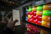 IHSG menguat tipis, saham-saham ini banyak dikoleksi asing pada Rabu (24/11)