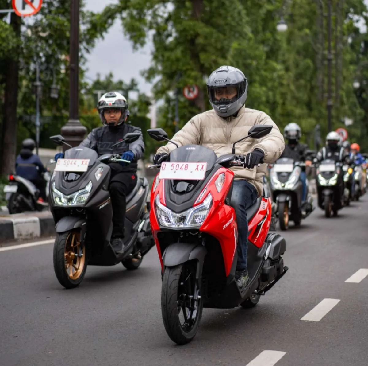 Pengalaman Berkendara Praktis Bersama LEXi LX 155 Series di Kota Paris van Java