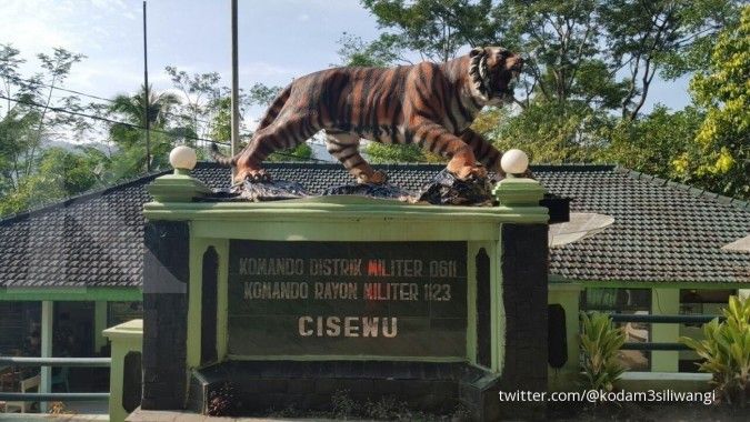 Kisah patung harimau lucu yang jadi viral