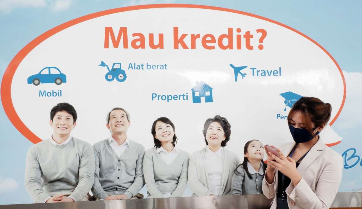 Layanan kanal digital multifinance