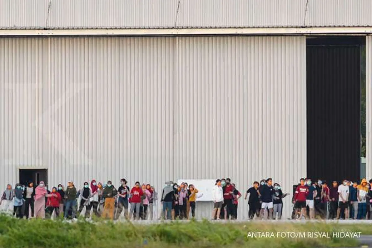 Hari ini, ada 21 WNI pulang ke tanah air dari China