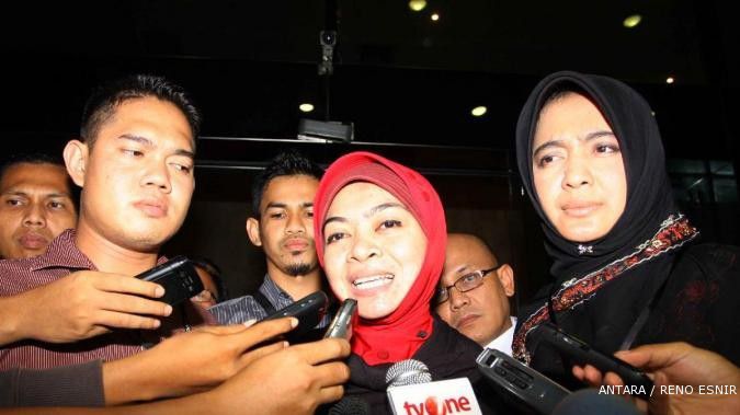 KPK jebol pintu ruang kerja Wa Ode