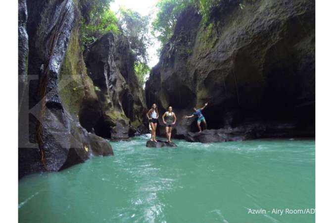 Azwin - Kontan Airy Rooms Online