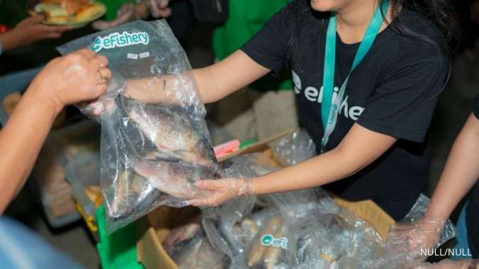 EFishery dan Garda Pangan Menyalurkan Ikan untuk Masyarakat Prasejahtera