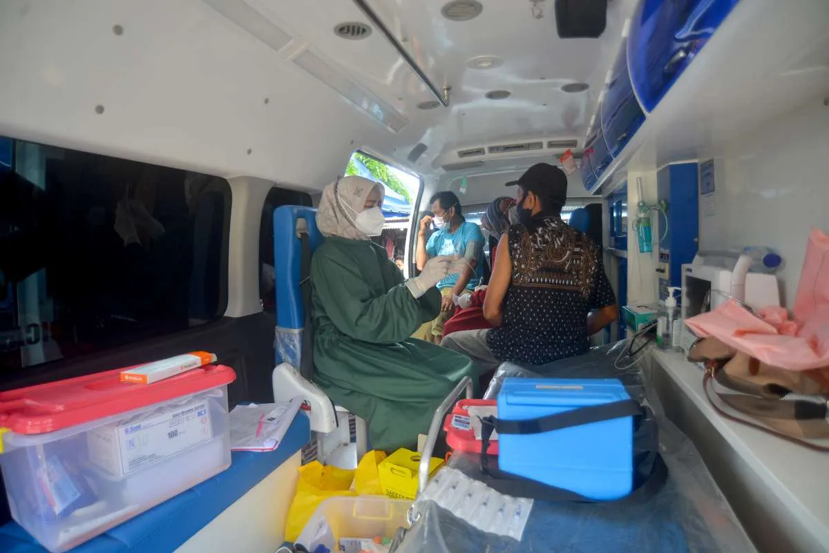 Tingkat vaksinasi kedua di Indonesia baru 35,57% dari target 59% di akhir 2021