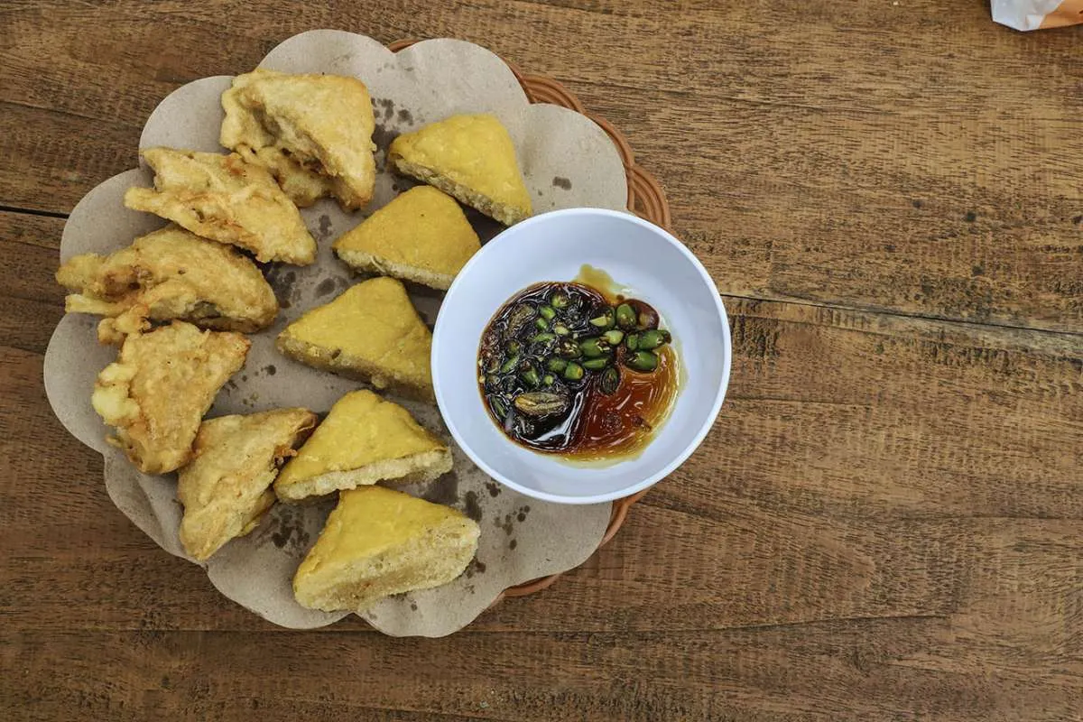 Awas merugikan kesehatan, ini dampak negatif berbuka puasa dengan gorengan