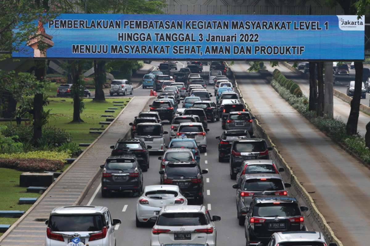 Waspada, Covid-19 Melonjak dan Pemulihan Bisa Tersendat