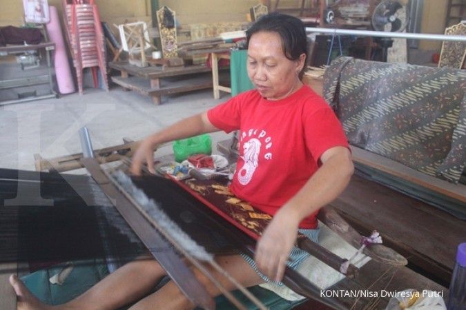 Mengintip produksi songket di Gelgel, Bali (3)