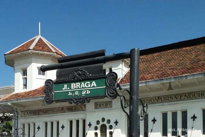 Makanan Enak dan Murah di Braga Bandung, Cumi Seblak hingga Bacang Panas