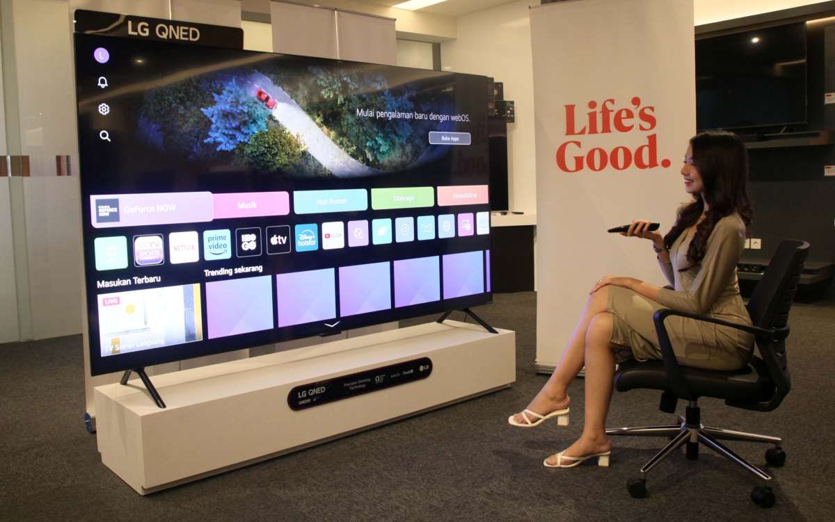 LG Luncurkan TV Pintar Premium Terbaru Berbentang 98 Inci