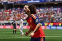 De la Fuente Tagih Janji Cucurella untuk Tato Wajahnya usai Spanyol Juara Dunia
