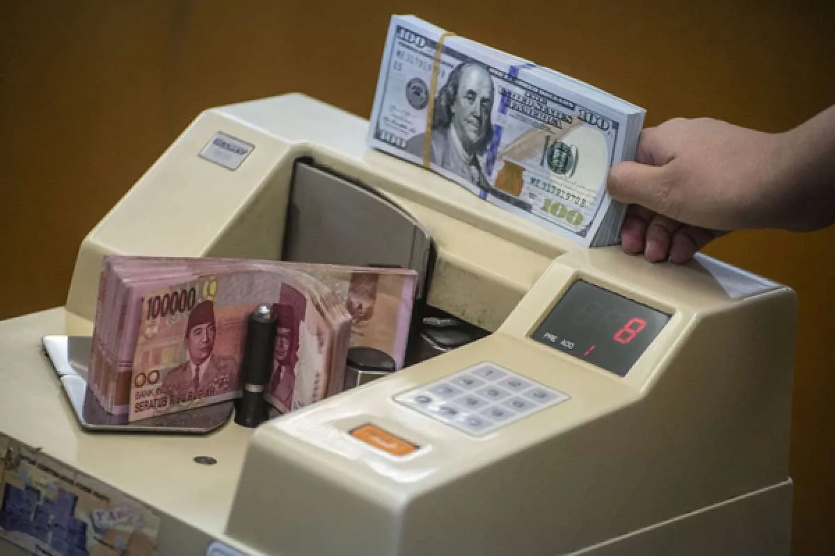 Rupiah ditutup menguat hari ini, bagaimana prospeknya pada perdagangan Kamis (23/1)?