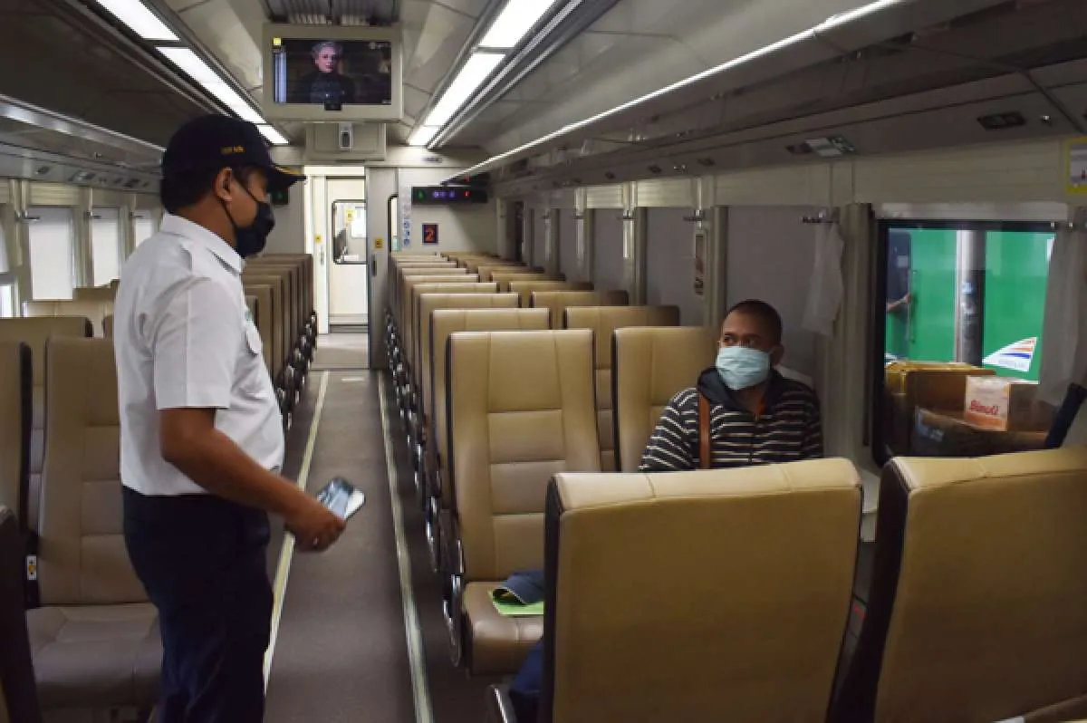 Pendapatan penumpang anjlok 93%, KAI akan menaikkan harga tiket kereta jarak jauh