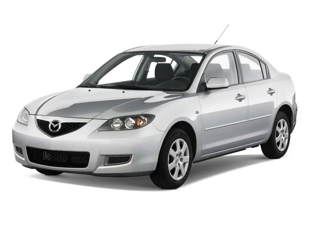 Sedan berfitur lengkap ini kian murah, harga mobil bekas Mazda 3 mulai Rp 50 jutaan