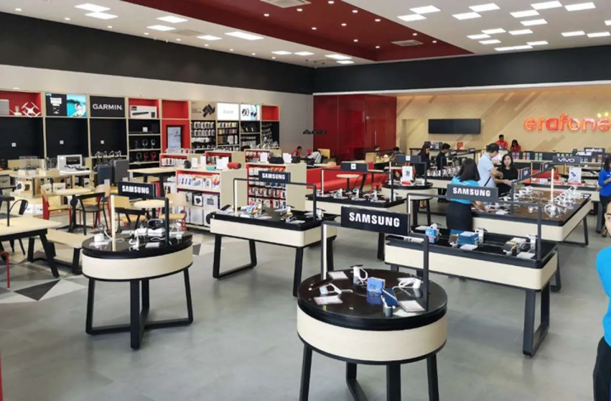 Jalankan bisnis kemitraan, Erajaya resmikan 3 gerai Erafone Cloud Retail Partner