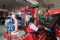 Harga Minyak Melambung, Ekonom: Penahanan Harga BBM Hanya Solusi Jangka Pendek