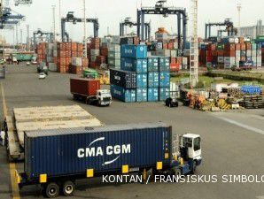 Surplus perdagangan Indonesia makin menipis