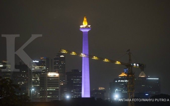 Polusi udara Jakarta pudarkan emas Monas