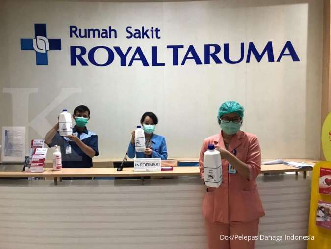 Pelepas Dahaga Indonesia bagikan 497 minuman boba Xing Fu Tang ke rumah sakit 