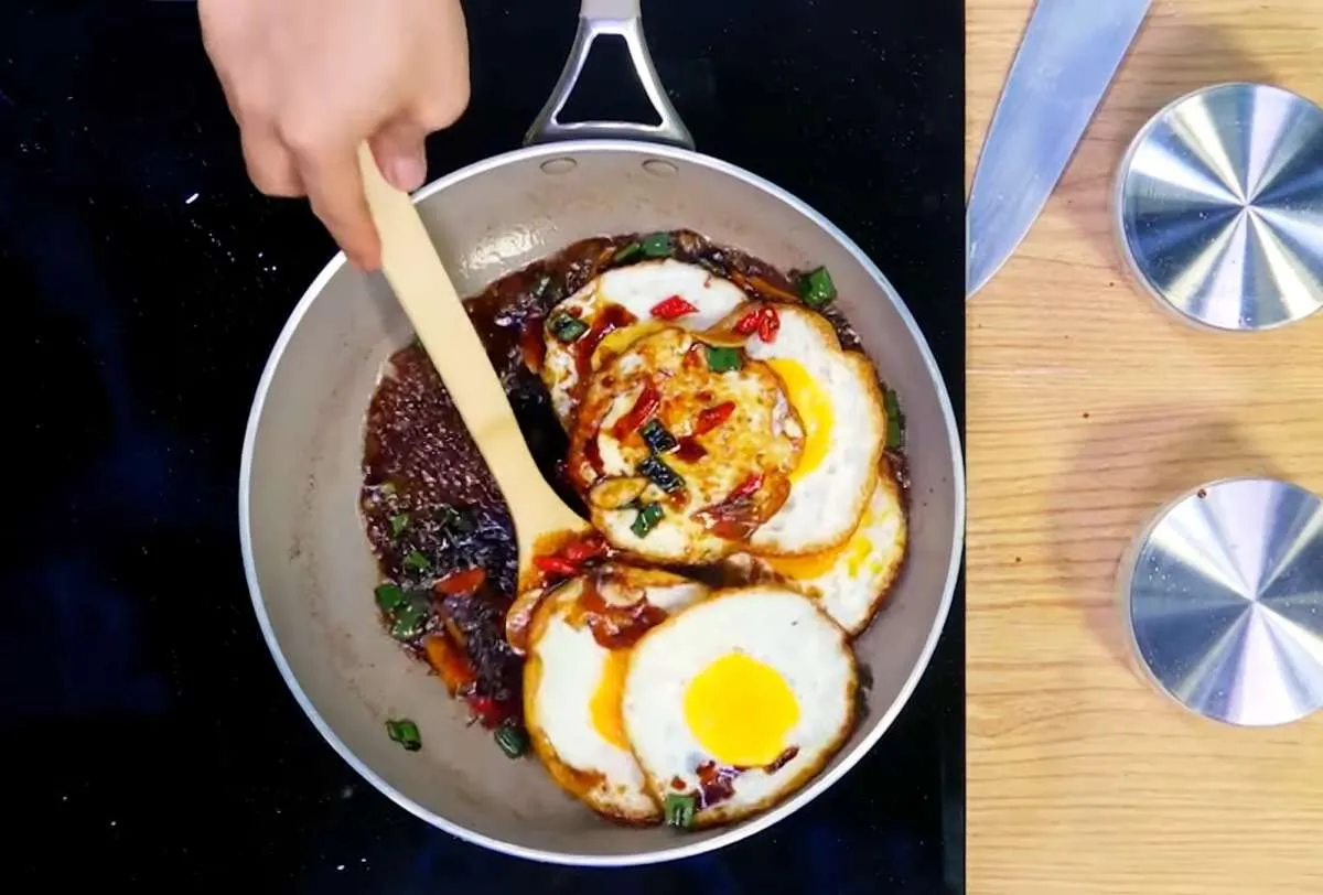 Resep Inspirasi Telur Ongseng Kuah Kental yang Aromanya Menggelitik Hidung