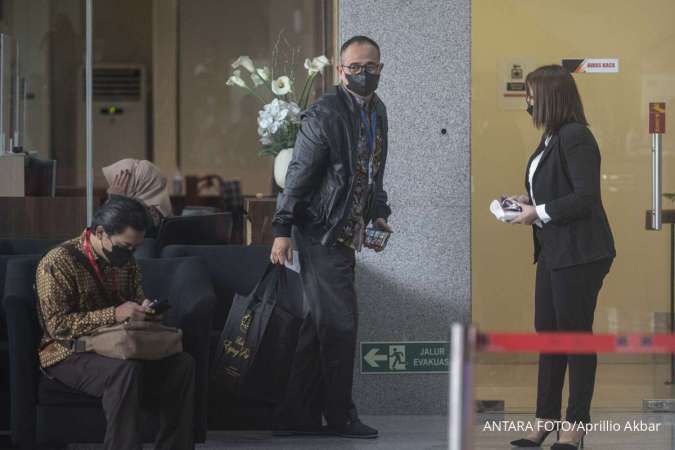 Mantan Pejabat DJP Rafael Alun Trisambodo Mendatangi Gedung KPK