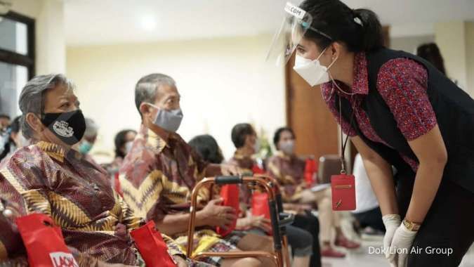LACAK oleh Lion Air Melaksanakan Gerakan Berbagi Kasih dan Kepedulian Antar Sesama, Menuju Cahaya 21 Tahun