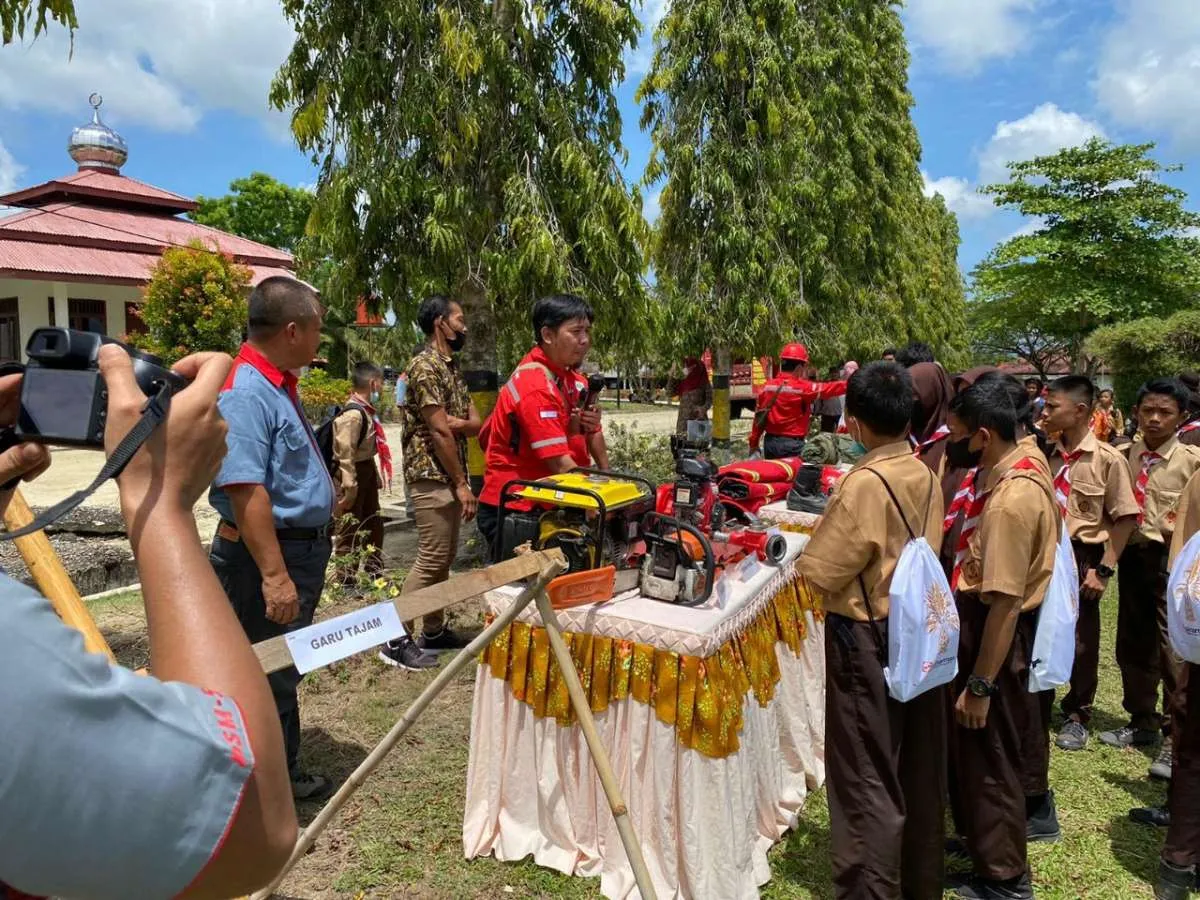Sinar Mas Agribusiness & Food Edukasi Pencegahan Kebakaran Hutan untuk Siswa SD & SMP